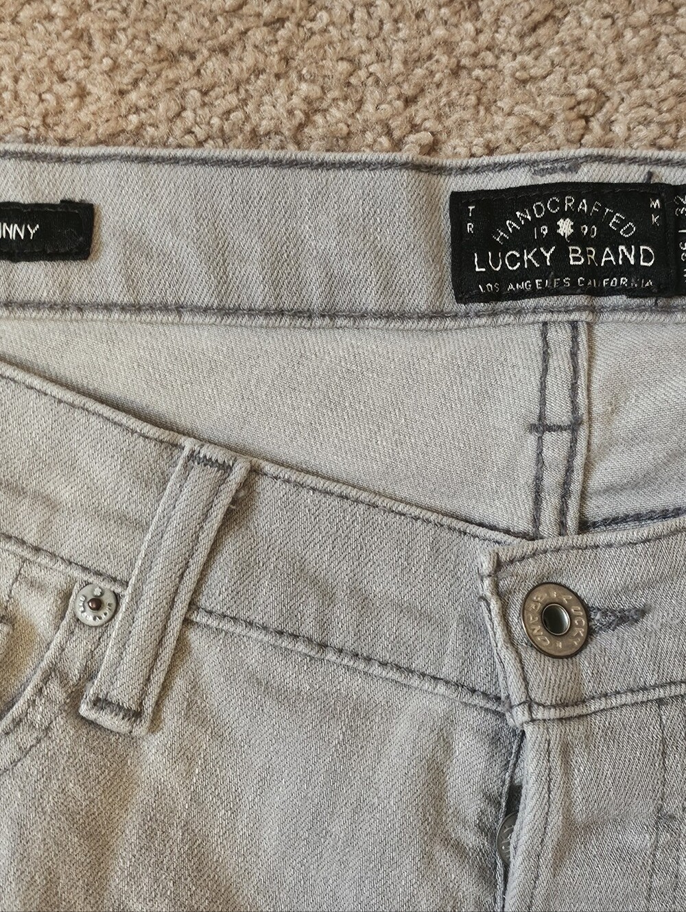 MENS LUCKY BRAND LT GRAY WASHED JEANS SZ 36 X 32  #76 SLOUCH SKINNY EXCELLENT!